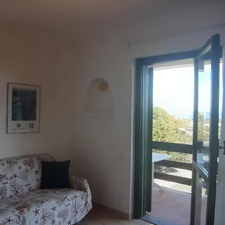 - Cala Lupo Апарт-отель 3*